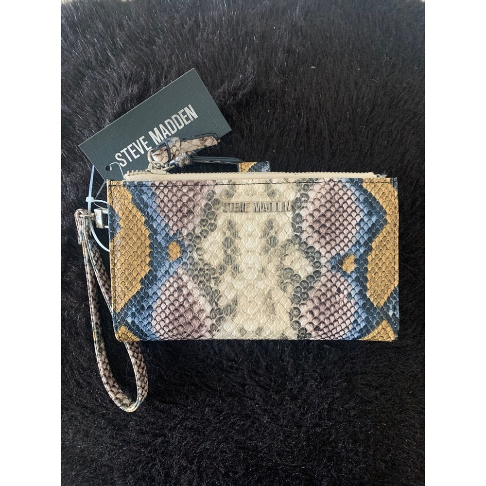Steve Madden Wallet